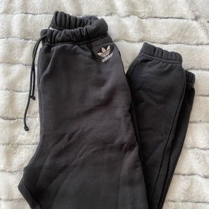 Black ADIDAS Sweatpants
